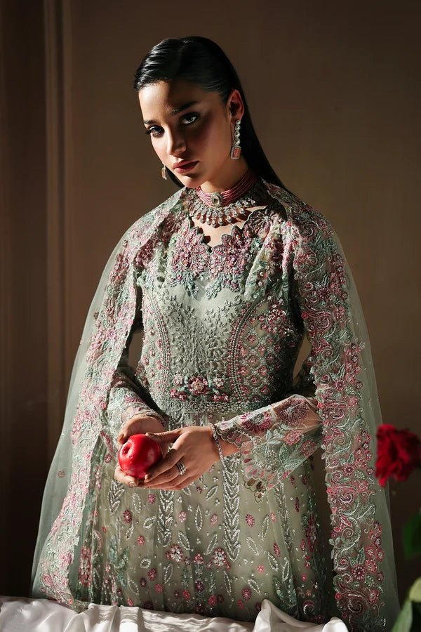 Shizelle Raj Bari