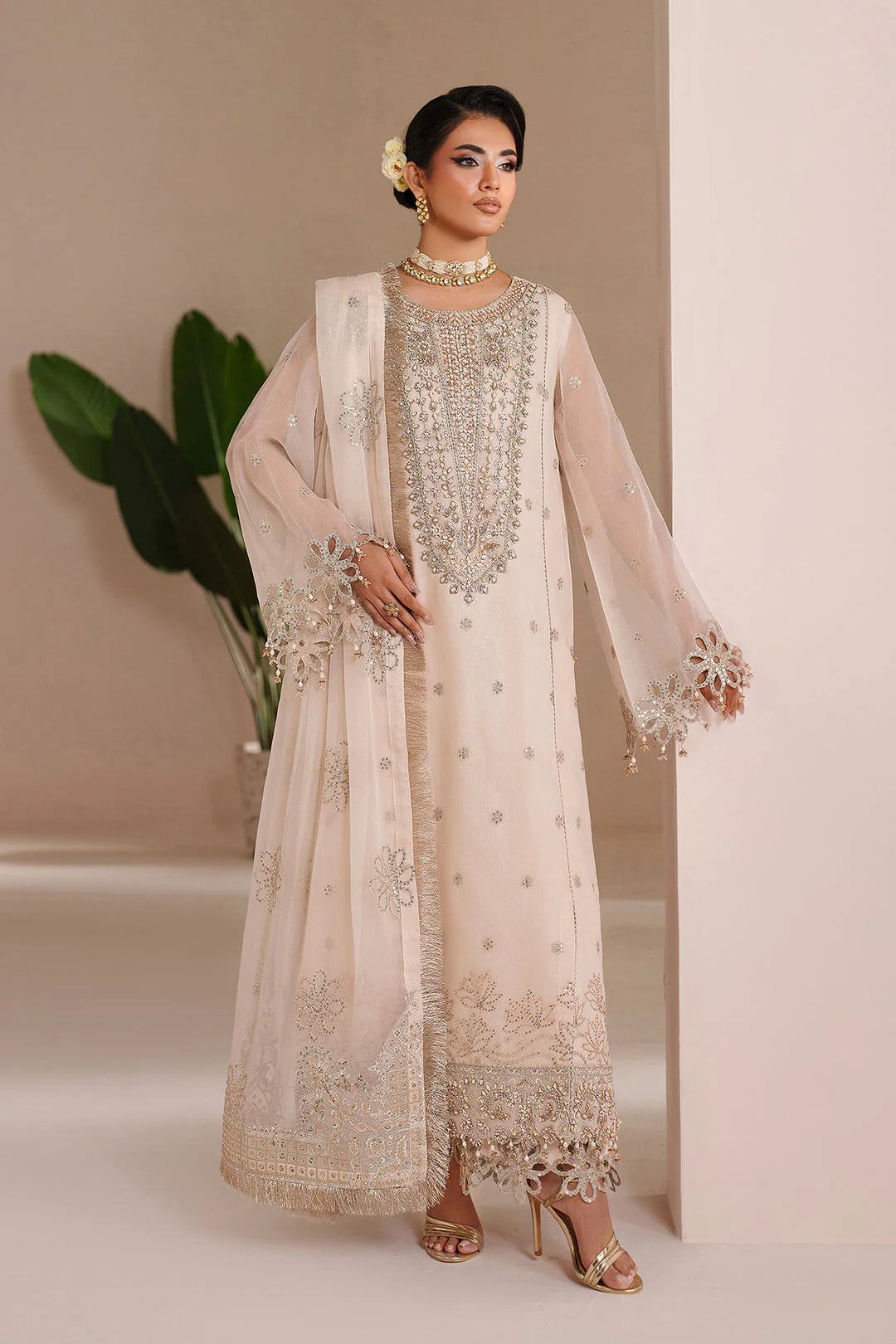 Alizeh Aymal Embroidered Chiffon Unstitched 3Pc Suit AF-BHM-4065-Mika