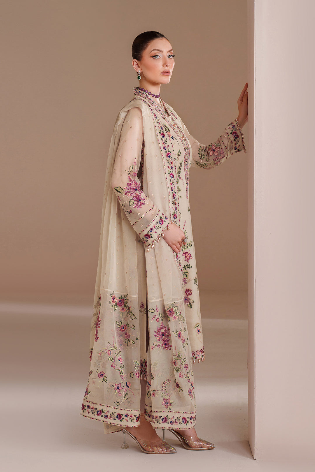 Alizeh Aymal AF-BDHG-5041-Victoria