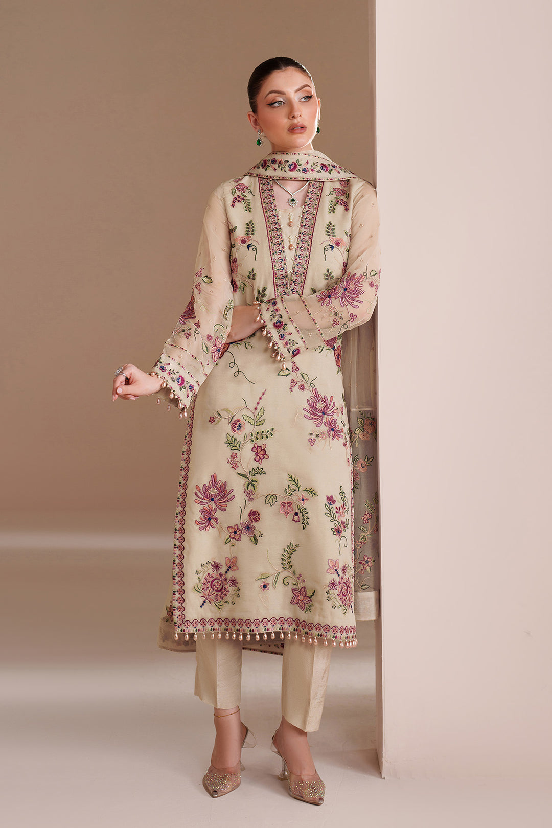 Alizeh Aymal AF-BDHG-5041-Victoria