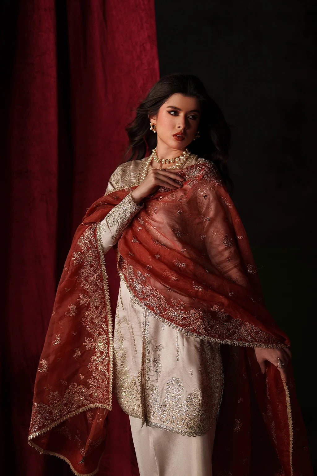 Verve Silk Edit By Emaan Adeel (POISE)