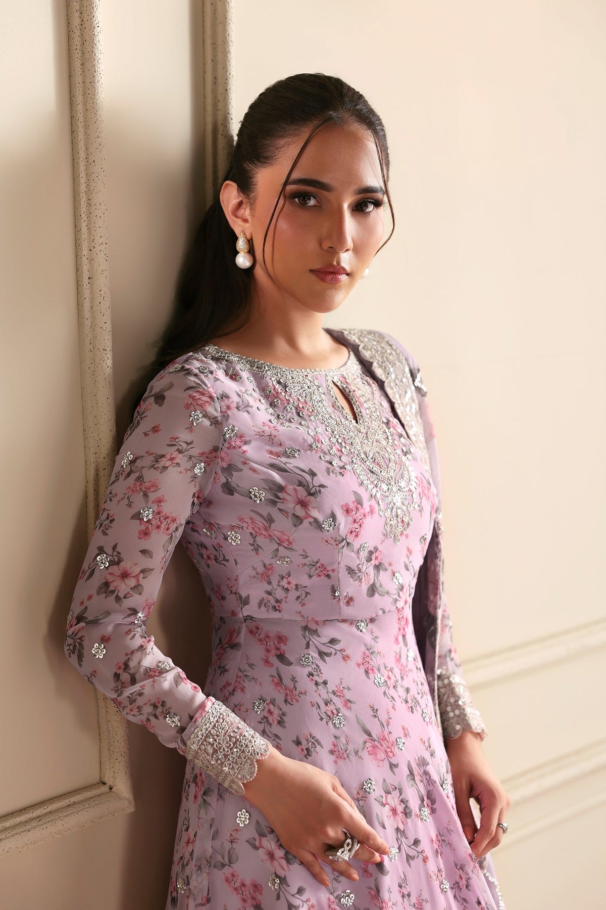HINNA -ZARIF