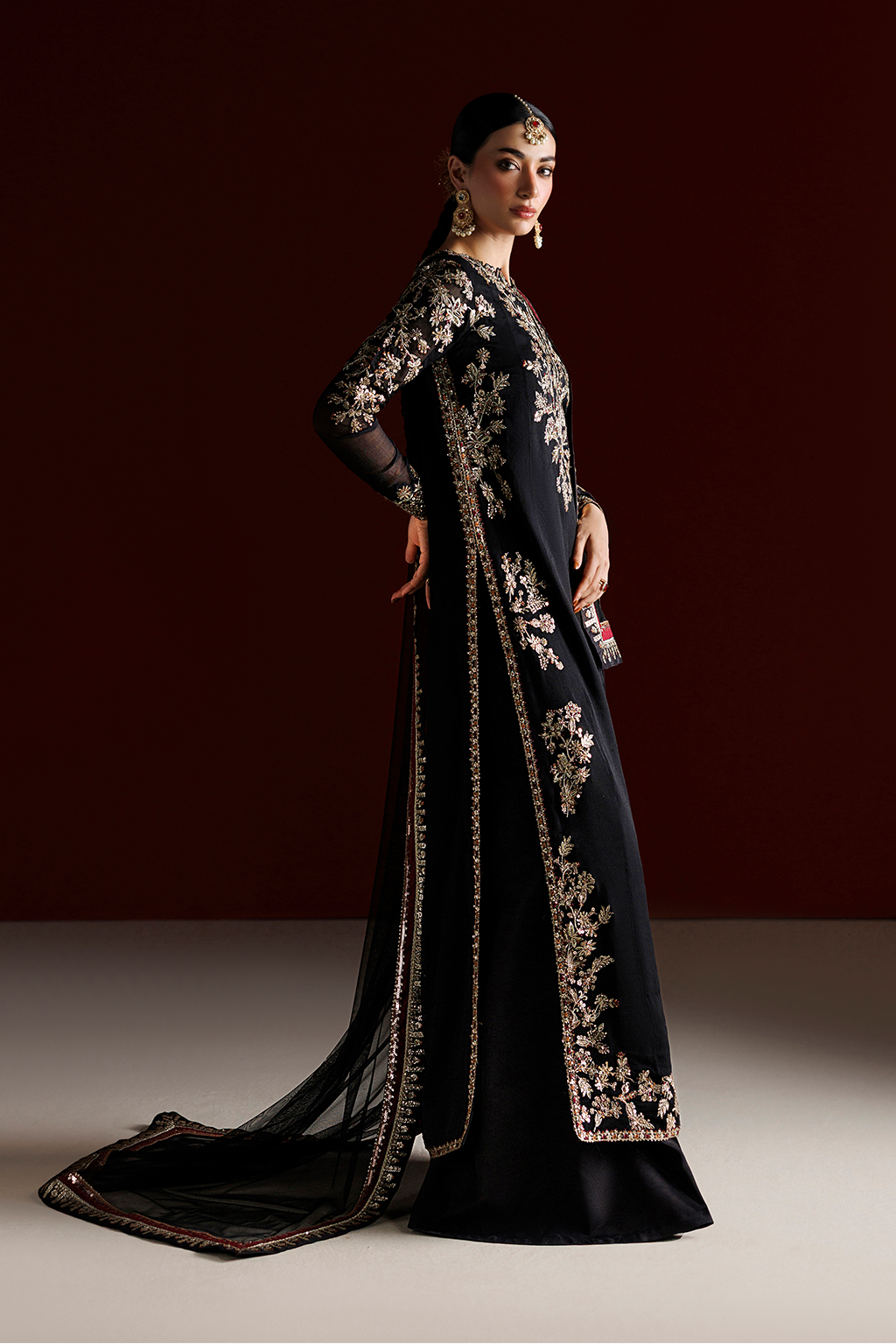 CC-107 Embroidered Chiffon BY IZNIK