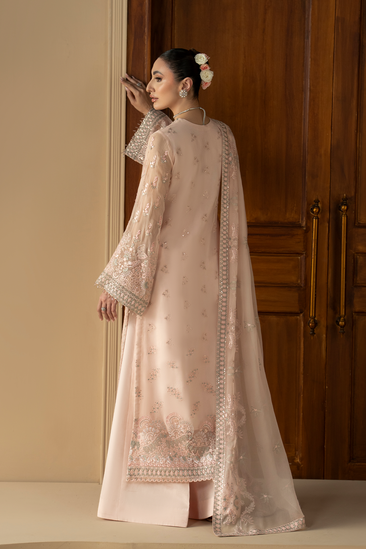 Peach Élan  LAVISH PURKASHISH