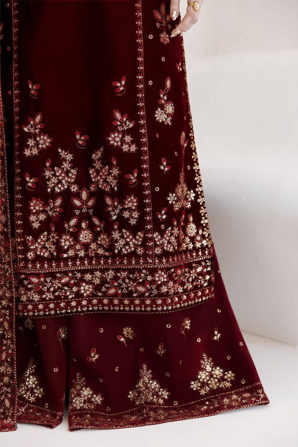 Velvet Affair BY EMAAN ADEEL CORINNE